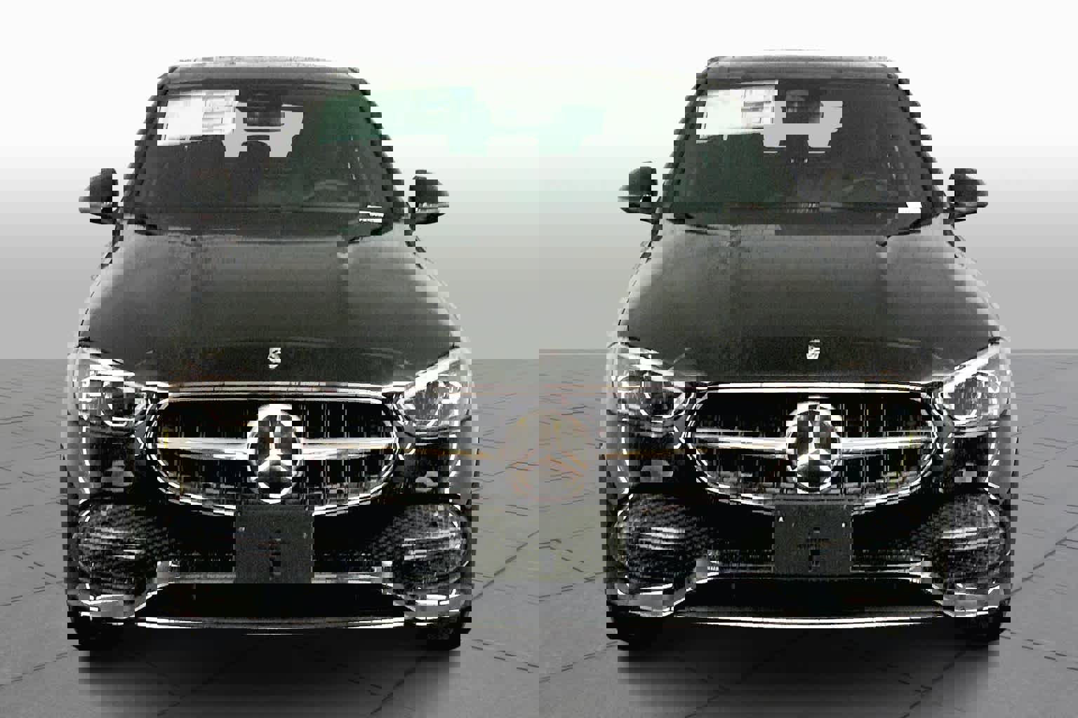 New 2025 Mercedes-Benz C 300 4MATIC Sedan image 3