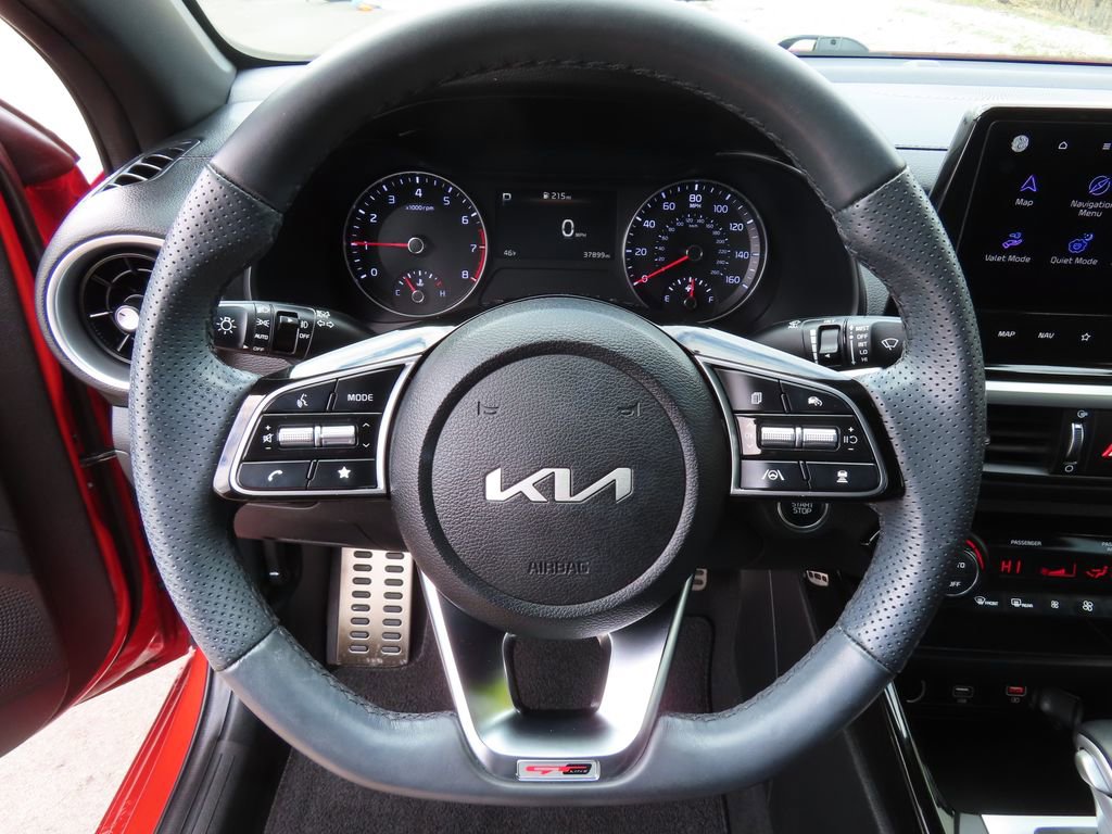 Certified 2024 Kia Forte GT-Line image 13