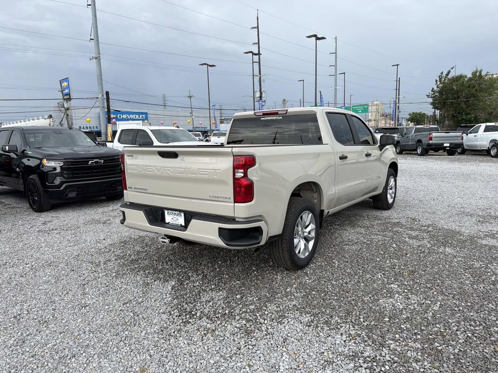 New 2026 Chevrolet Silverado 1500 Custom RWD image 8