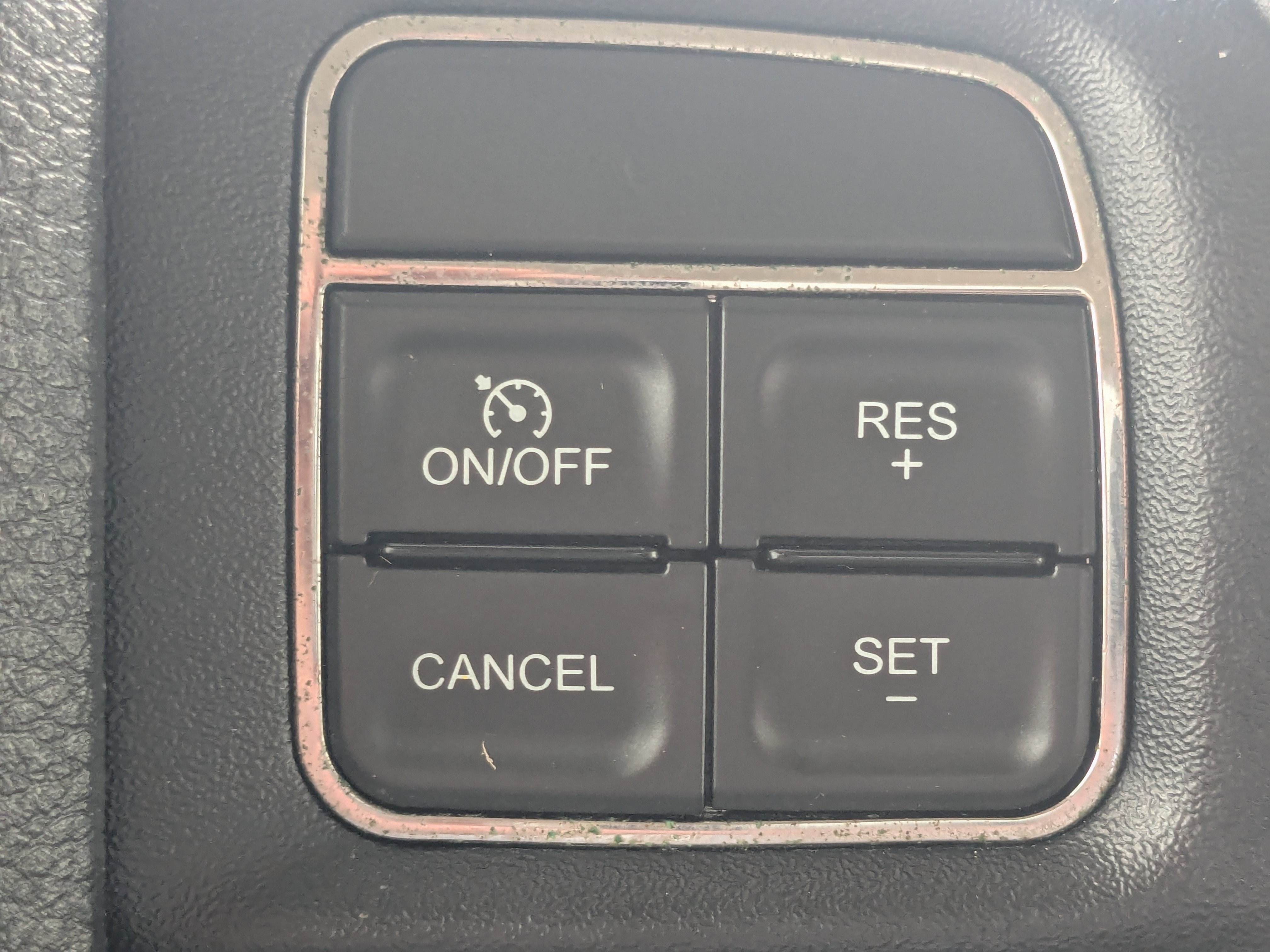 Used 2014 Dodge Grand Caravan American Value Package FWD image 31
