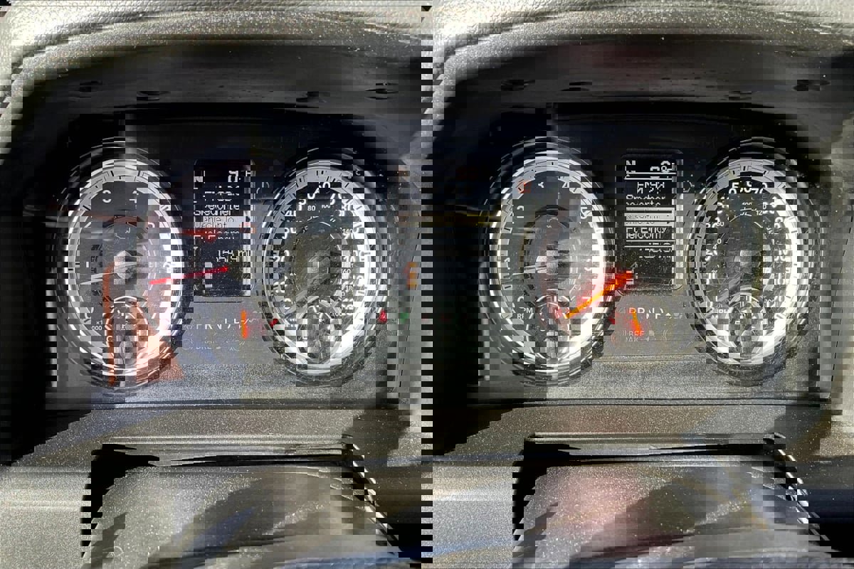 Used 2015 RAM 2500 SLT AWD/4WD image 21