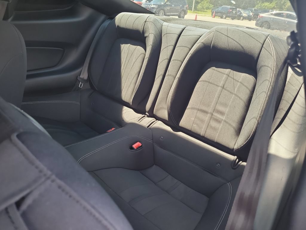 Used 2018 Ford Mustang GT RWD image 16