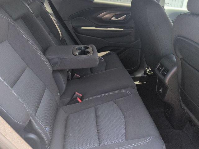 Used 2024 GMC Terrain SLE w/ Driver Convenience Package AWD/4WD image 29