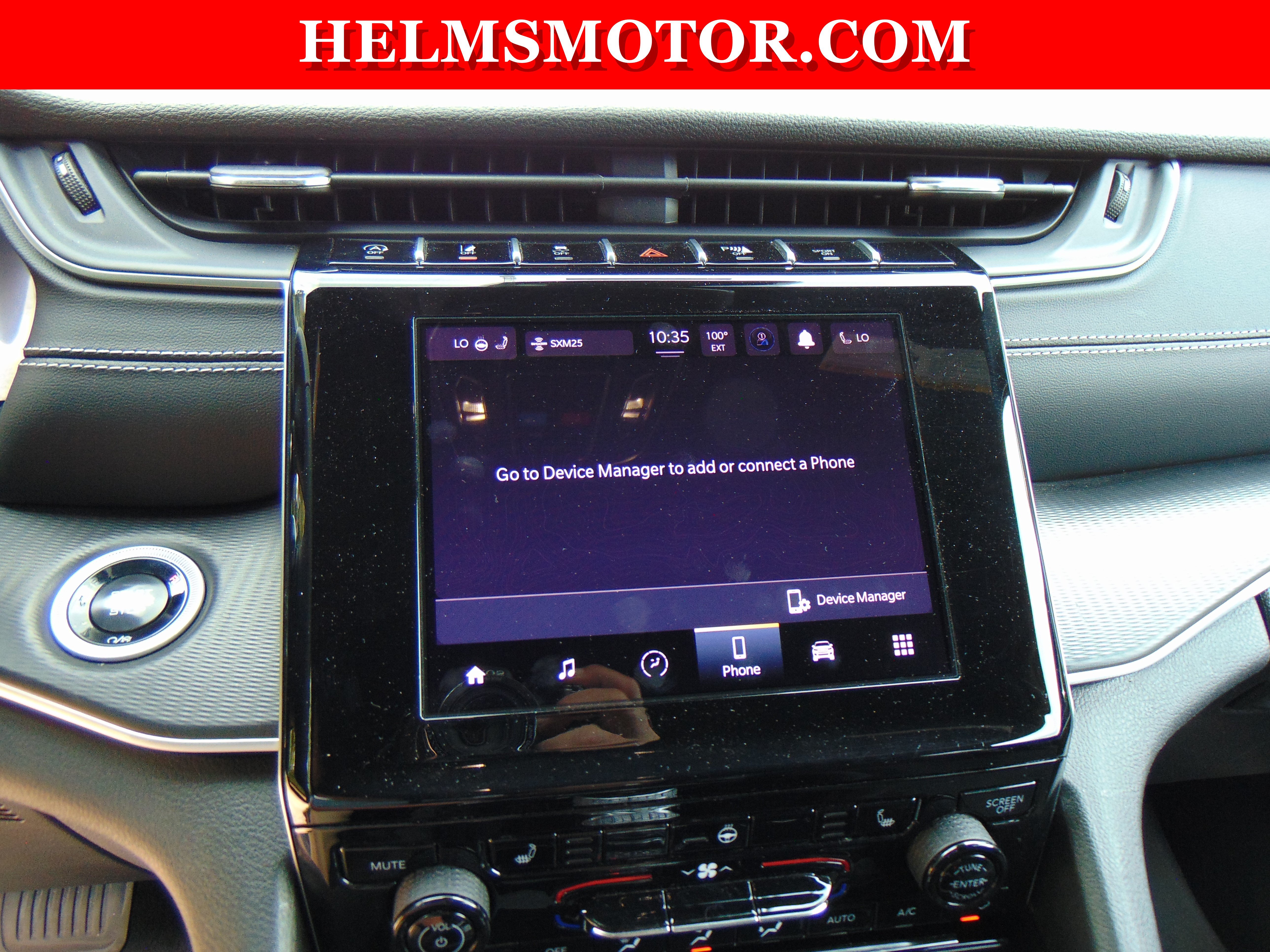 Used 2024 Jeep Grand Cherokee Altitude RWD image 27