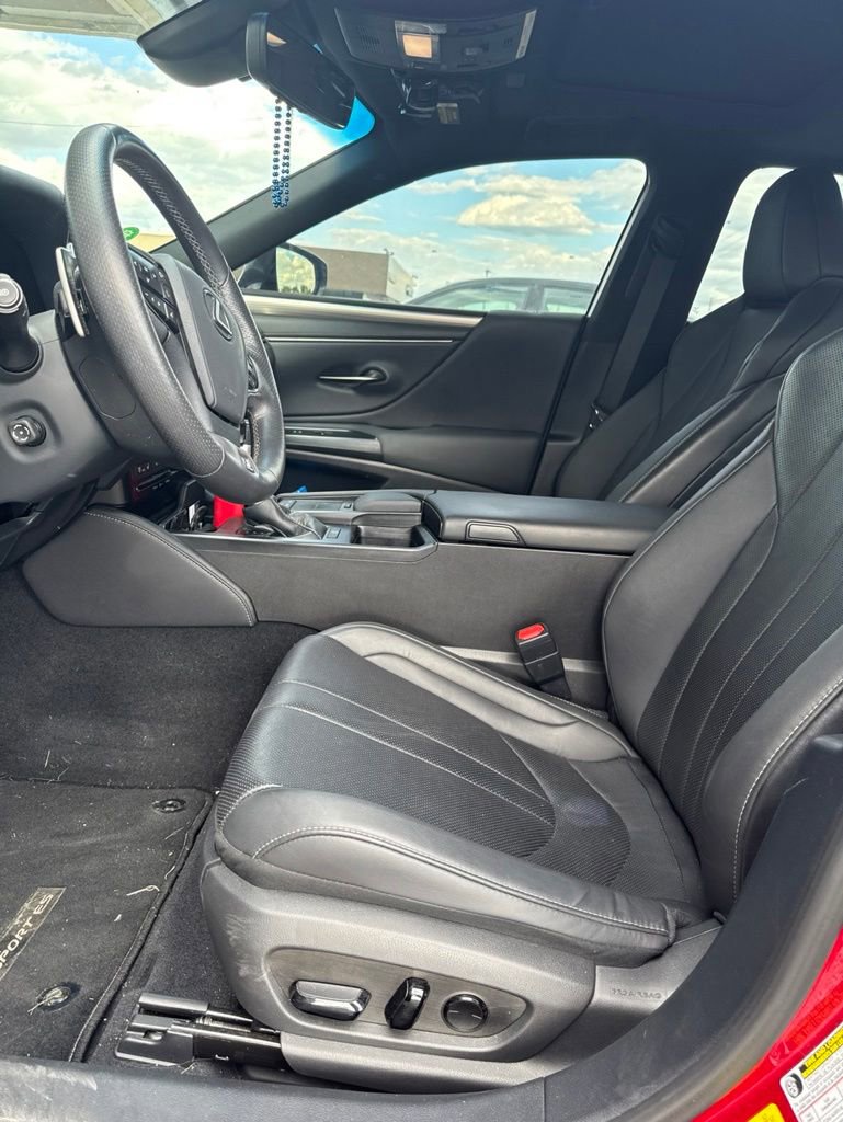 Used 2021 Lexus ES 350 F Sport w/ Accessory Package 2 FWD image 5