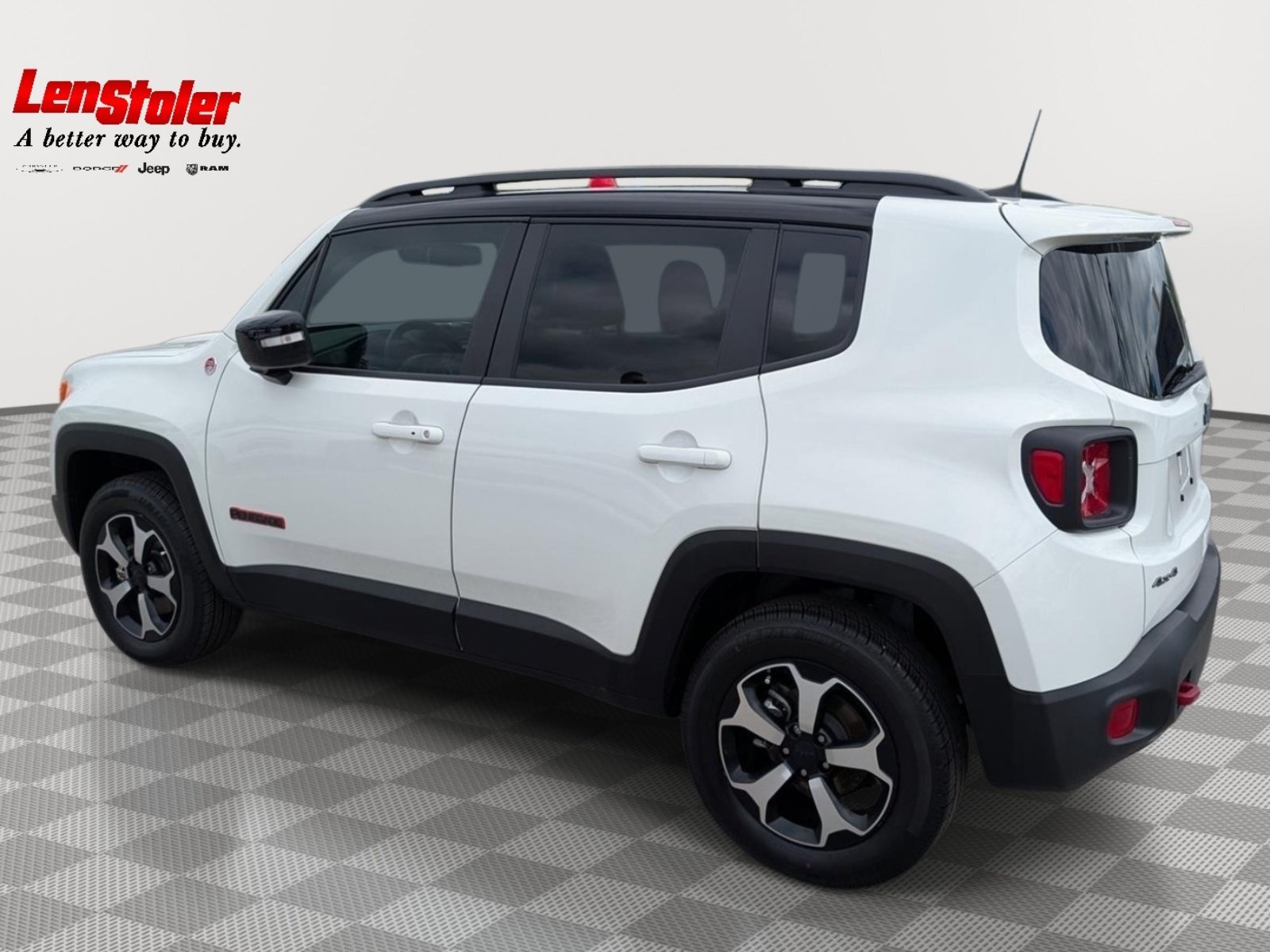 Used 2022 Jeep Renegade Trailhawk w/ Sun/Sound Group AWD/4WD image 2