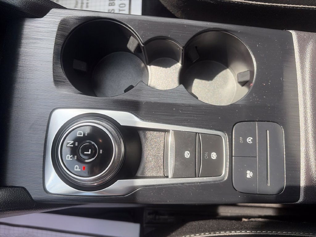 Used 2022 Ford Escape SEL w/ Technology Package FWD image 23