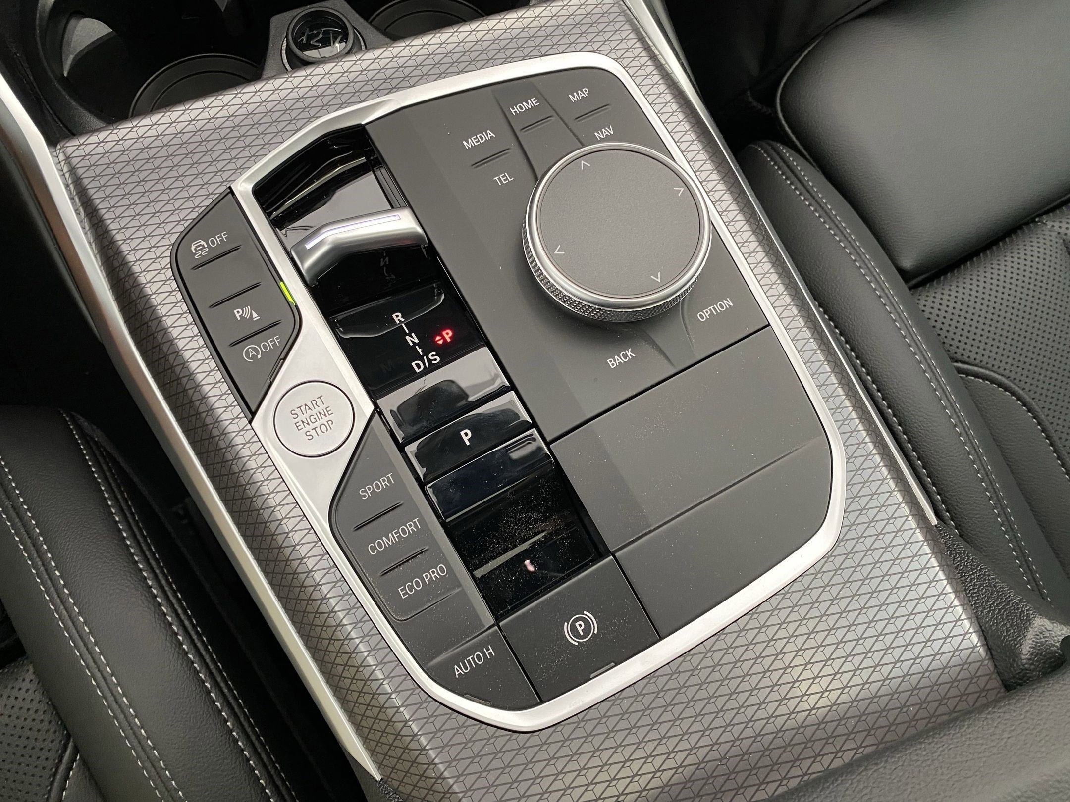 Used 2025 BMW 330i xDrive Sedan w/ Convenience Package image 26