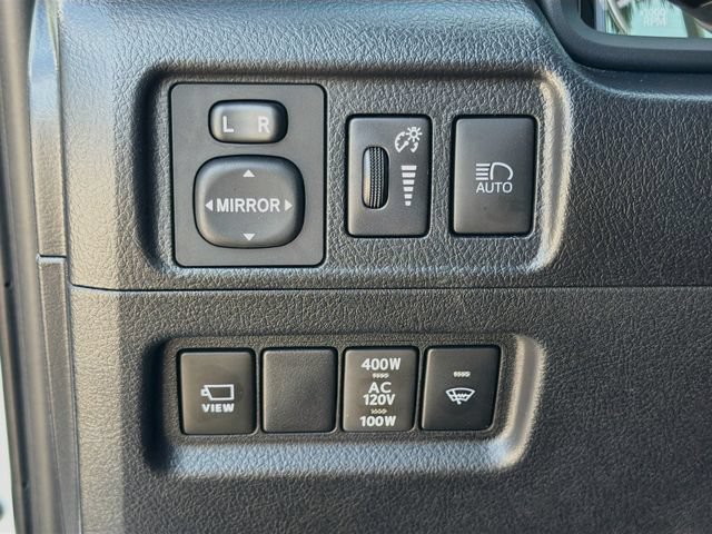 Used 2024 Toyota 4Runner Limited AWD/4WD image 33