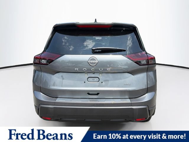 New 2026 Nissan Rogue SV w/ Cold Weather Package AWD/4WD image 7