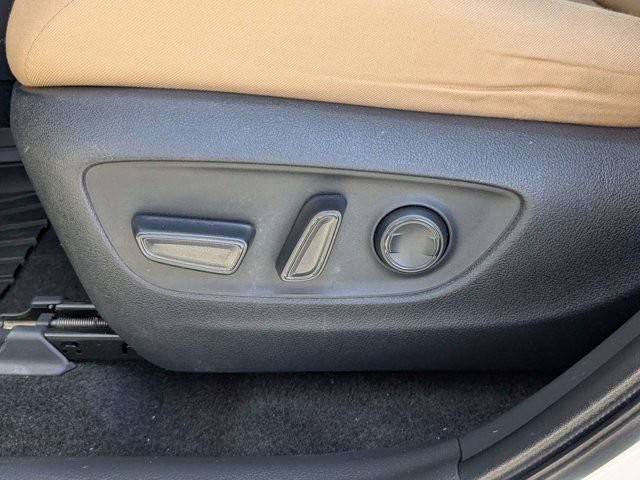Used 2024 Toyota RAV4 XLE w/ Convenience Package FWD image 20