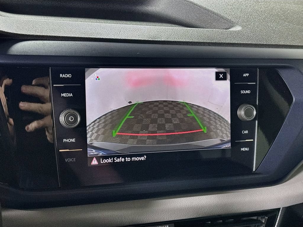 Certified 2022 Volkswagen Taos SE AWD/4WD image 17
