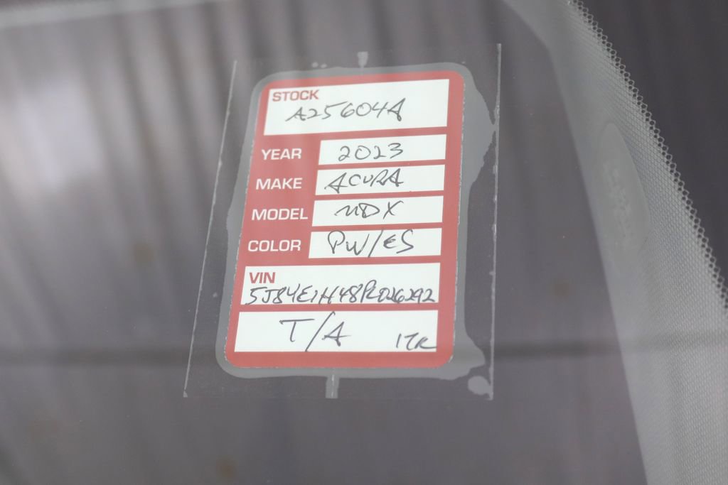 Used 2023 Acura MDX SH-AWD w/ Technology Package image 32