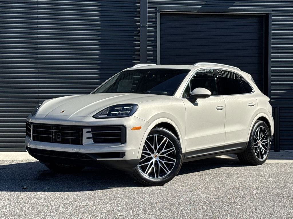 Certified 2026 Porsche Cayenne image 1