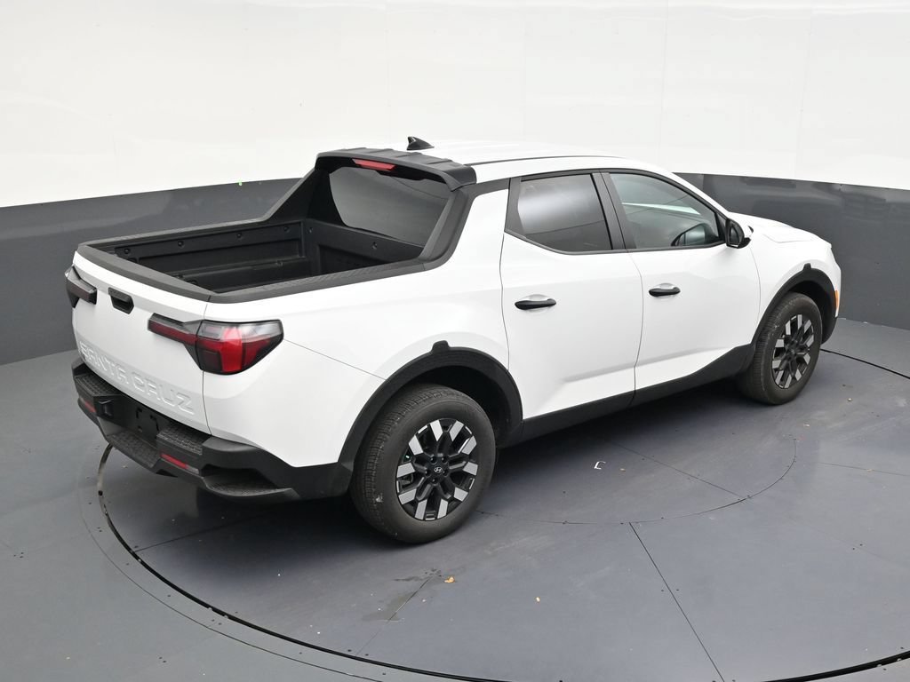 Used 2026 Hyundai Santa Cruz SE FWD image 16