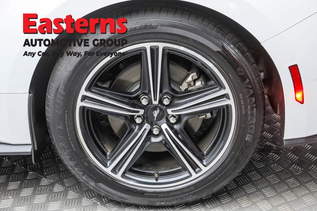 Used 2024 Ford Mustang Premium image 8