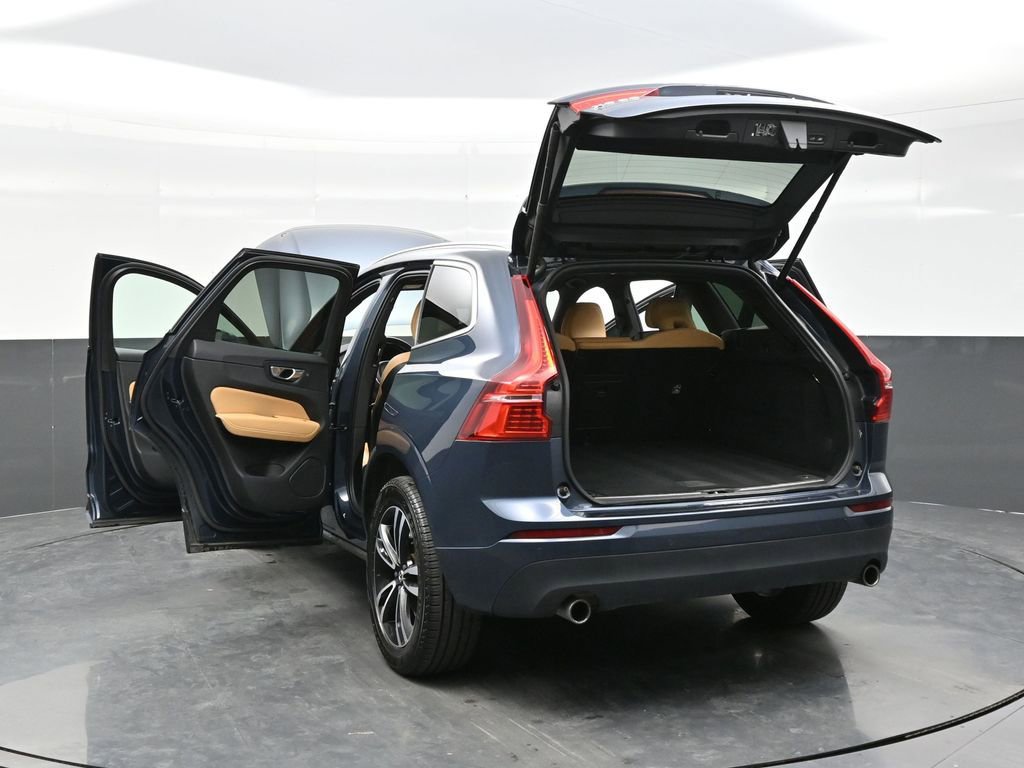 Used 2020 Volvo XC60 T5 Momentum AWD/4WD image 41