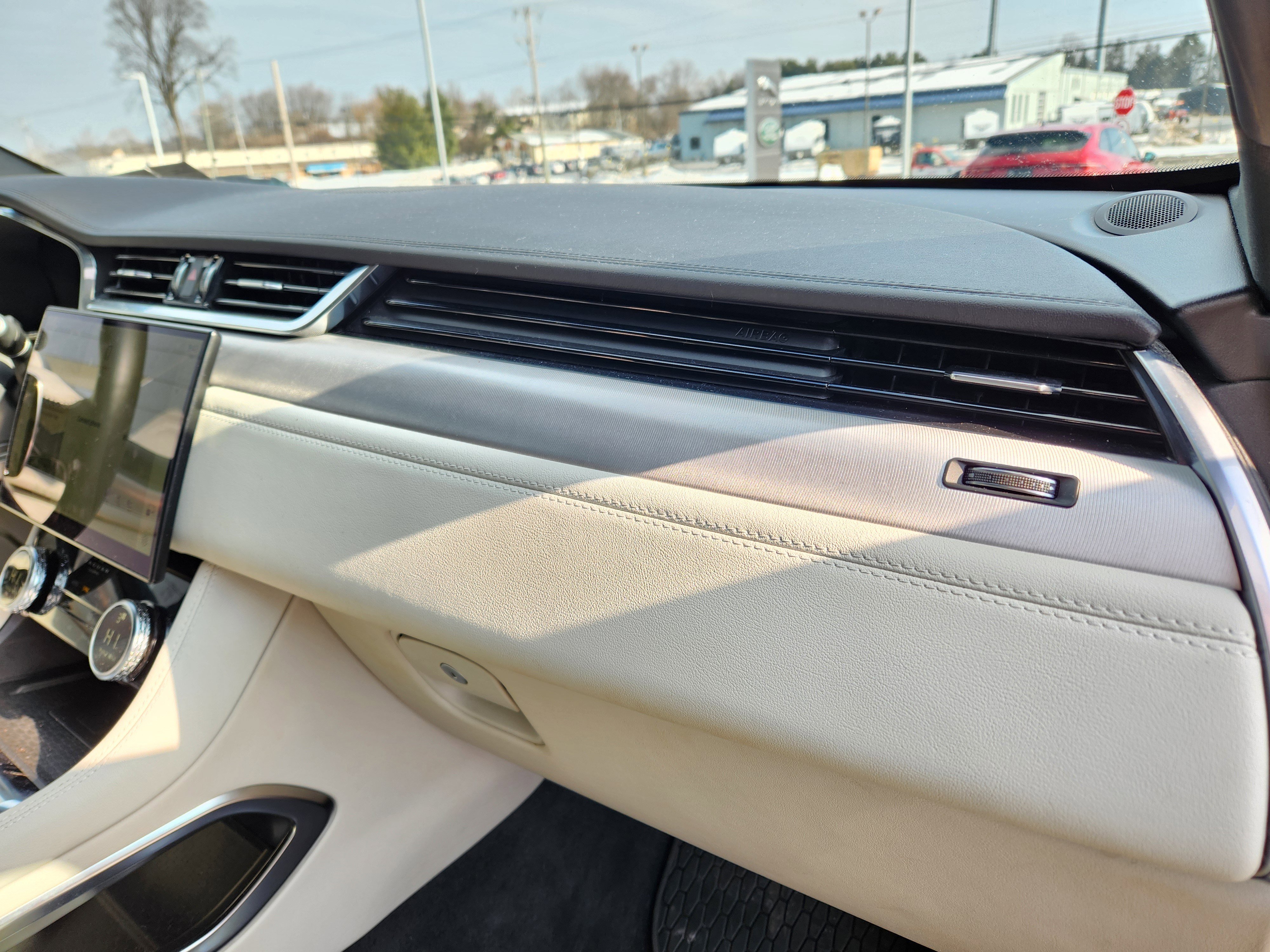 Certified 2023 Jaguar F-PACE S image 16