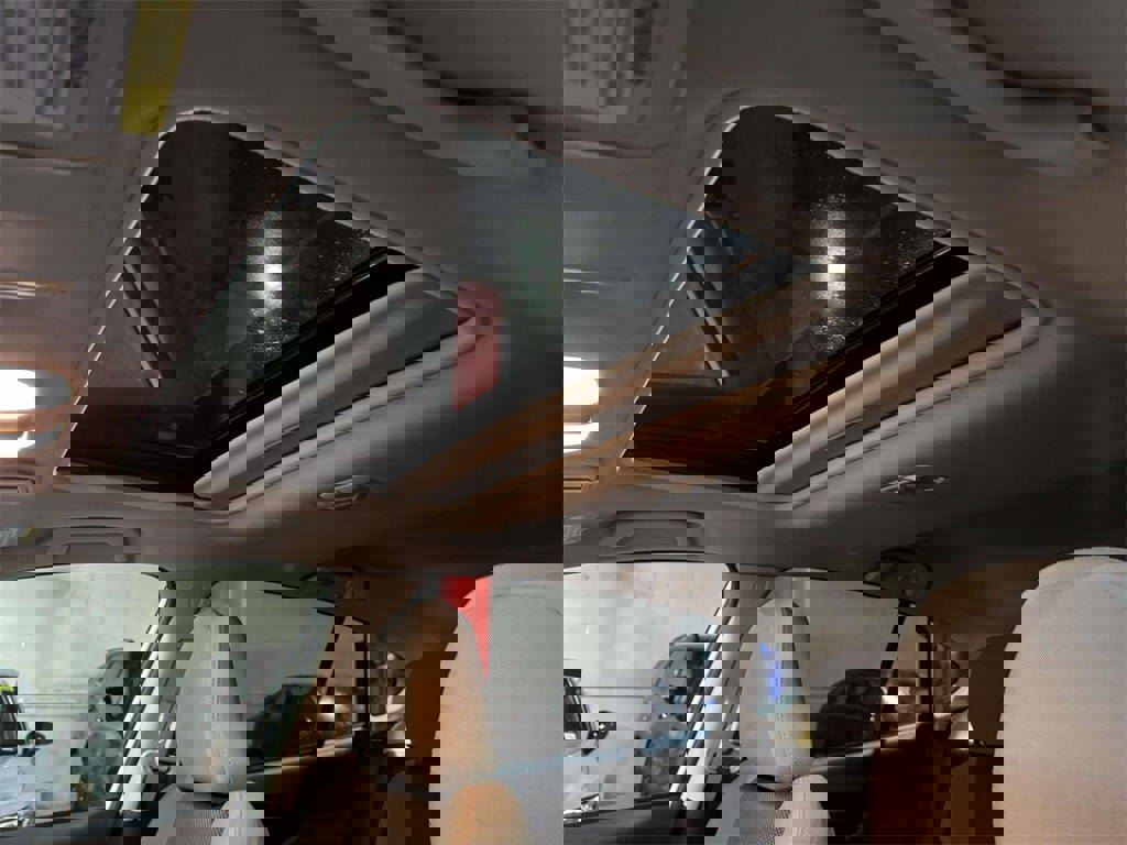 Used 2023 Subaru Crosstrek 2.0i Premium image 19