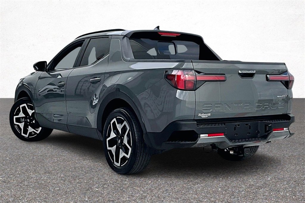 Used 2023 Hyundai Santa Cruz Limited image 5