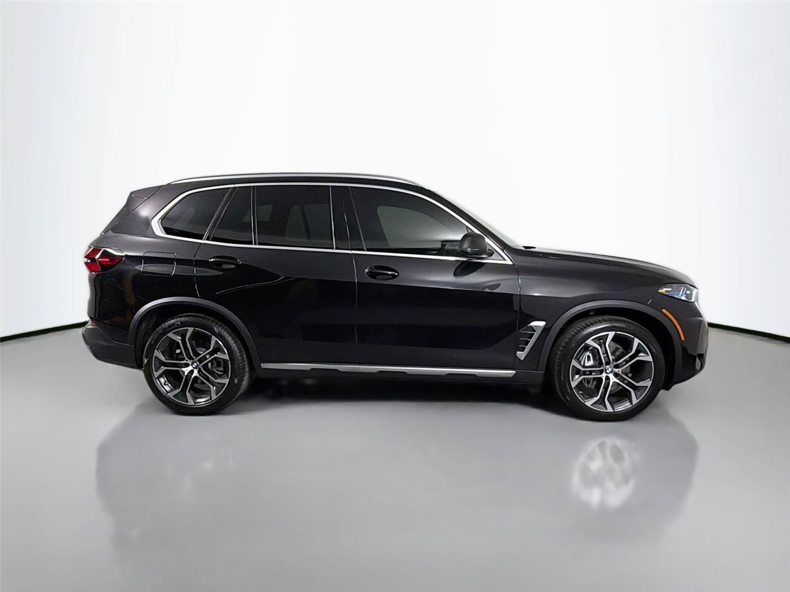 New 2026 BMW X5 sDrive40i w/ Climate Comfort Package RWD image 8