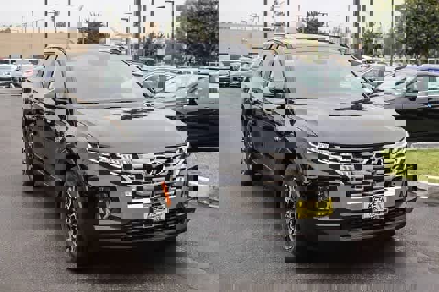 Certified 2024 Hyundai Santa Cruz SEL w/ Activity Package image 3