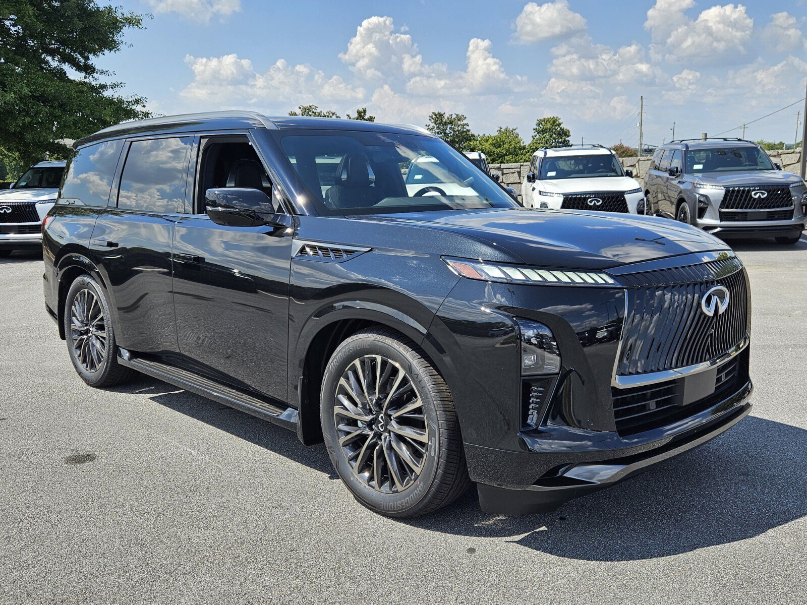New 2027 INFINITI QX80 Autograph w/ Premium Cargo Package AWD/4WD image 4