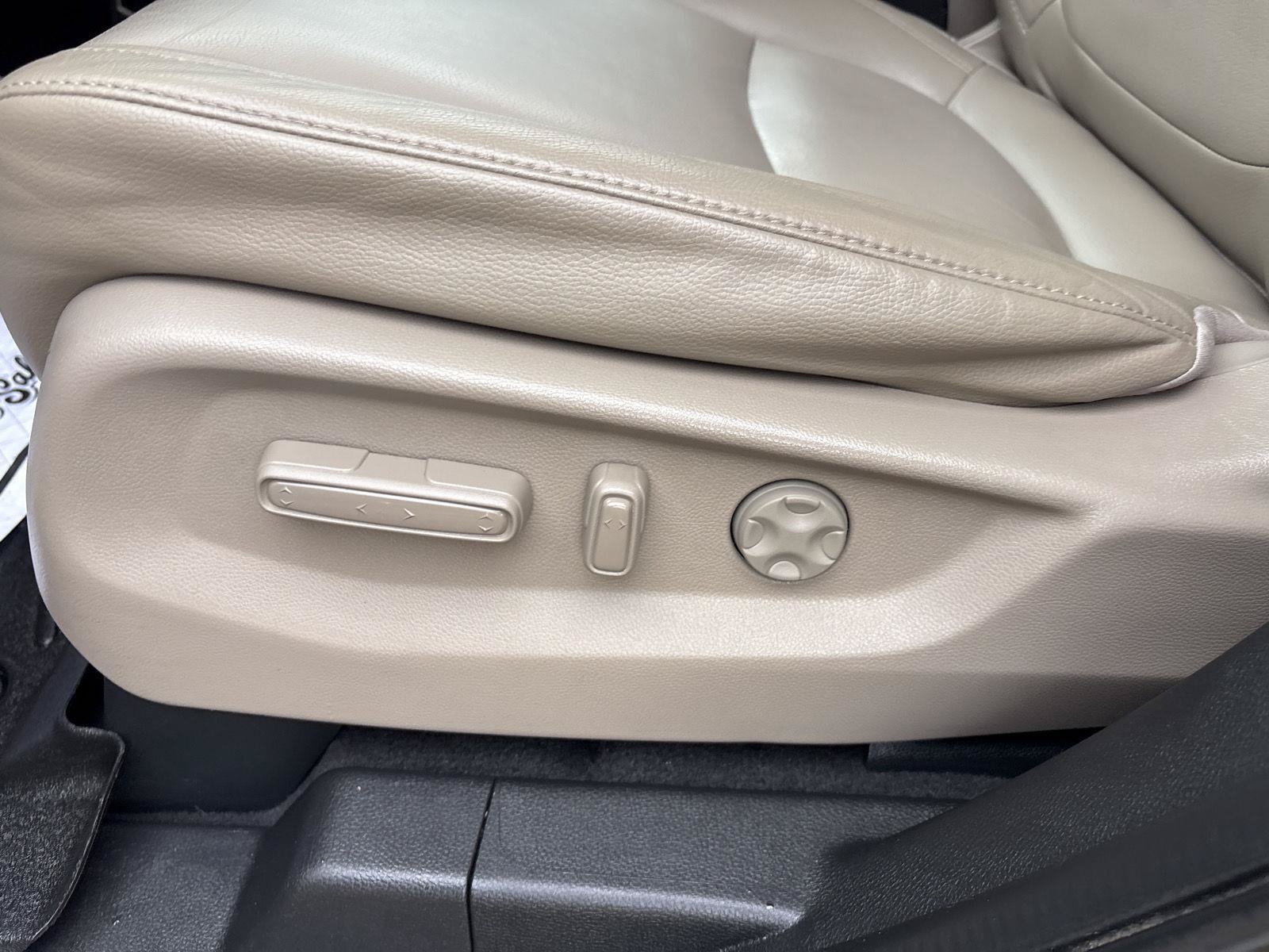 Used 2019 Honda Odyssey EX-L image 16