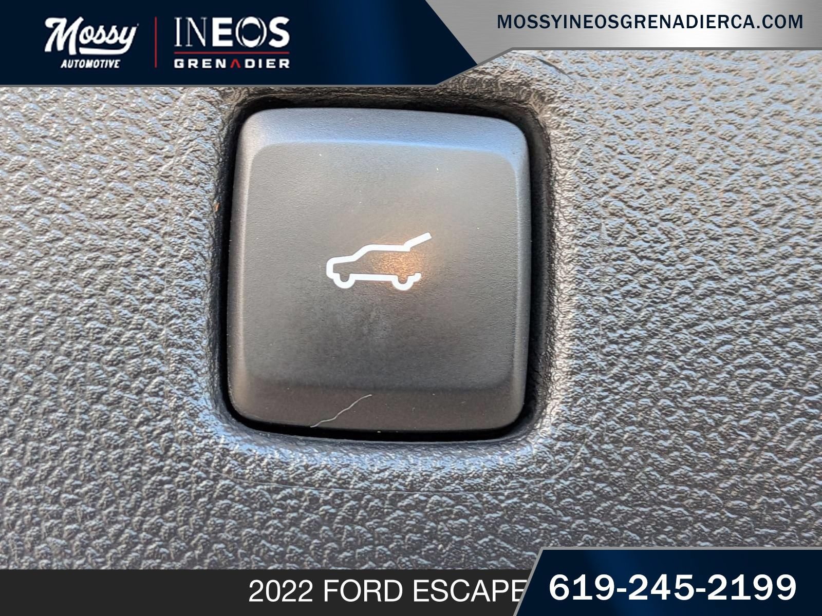 Used 2022 Ford Escape SE w/ Convenience Package FWD image 24