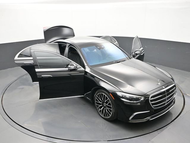 Used 2024 Mercedes-Benz S 580 4MATIC Sedan image 32