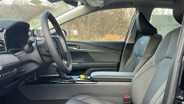 New 2026 Toyota Camry XLE image 7