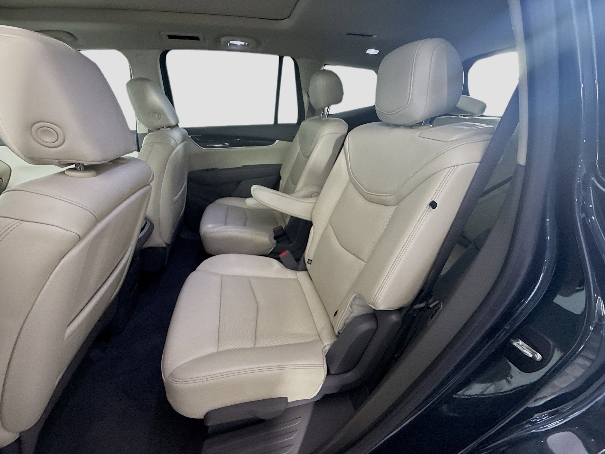 Used 2020 Cadillac XT6 Premium Luxury AWD/4WD image 25