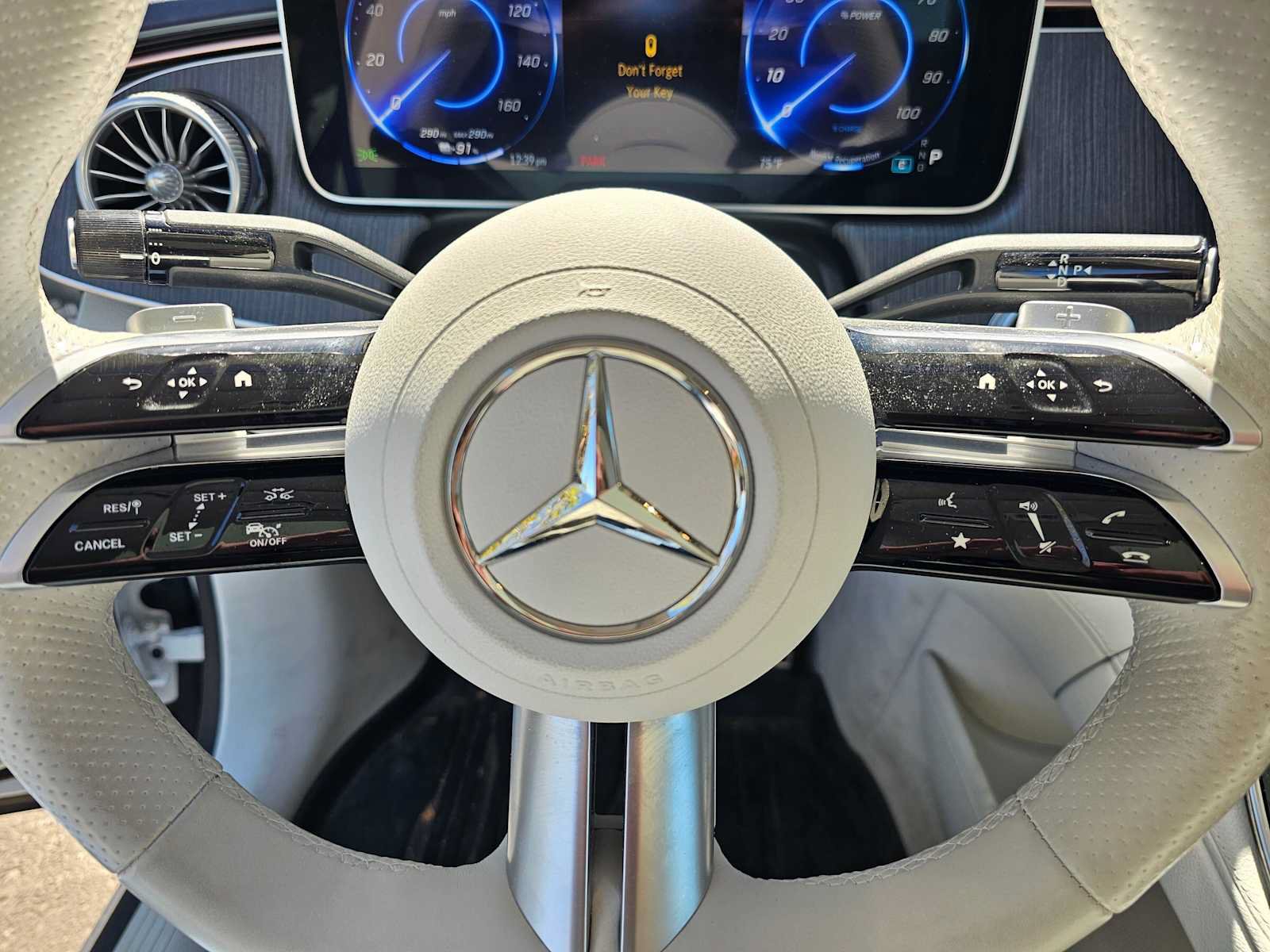 Certified 2023 Mercedes-Benz EQE 500 4MATIC Sedan image 23