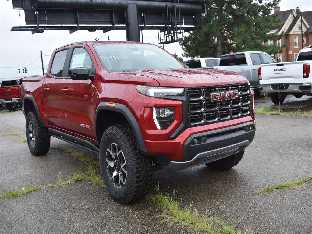 New 2025 GMC Canyon AT4 w/ AT4X Package image 3