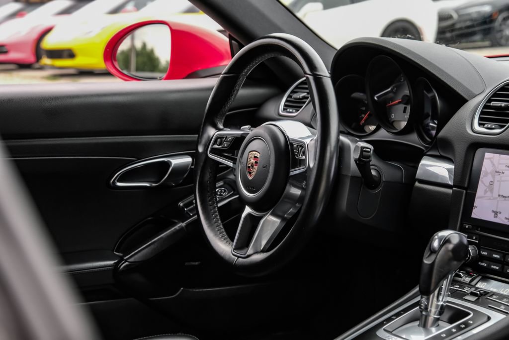 Used 2017 Porsche 718 Cayman S RWD image 8