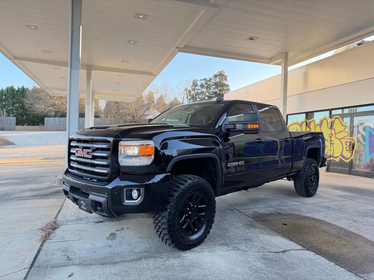 Used 2018 GMC Sierra 2500 SLT image 3