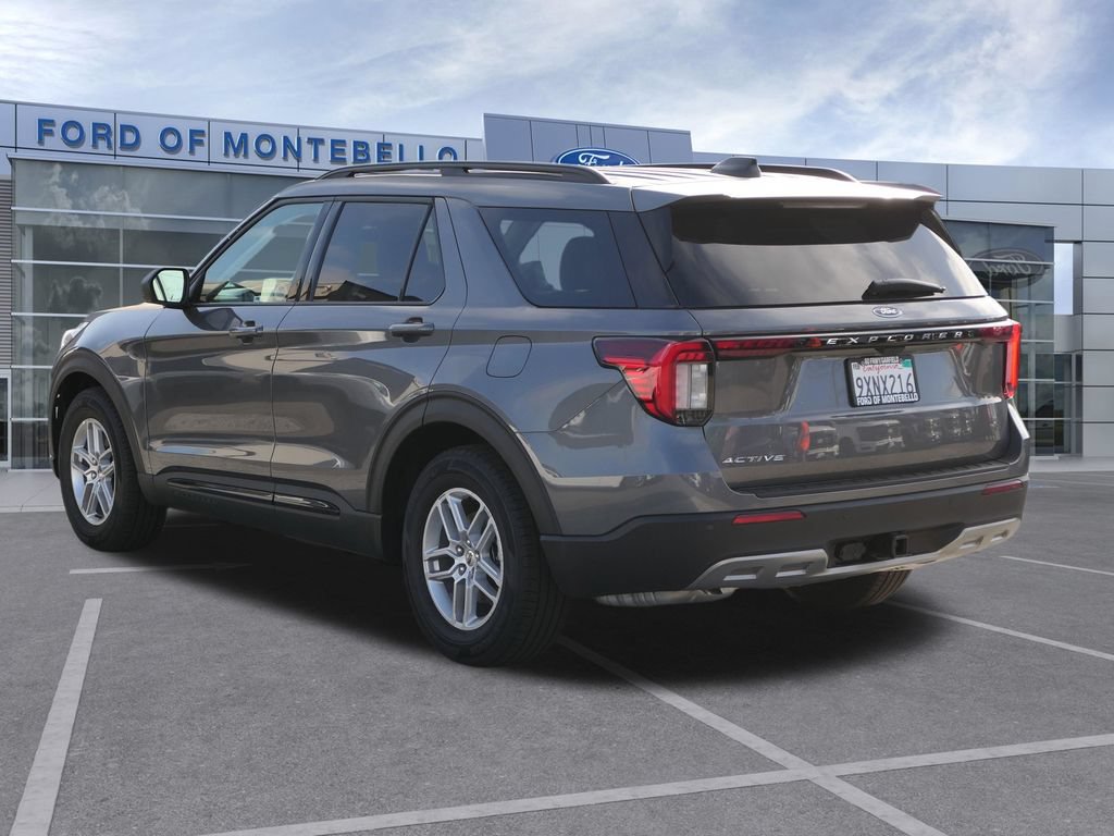 Used 2026 Ford Explorer Active w/ Active Comfort Package RWD image 7