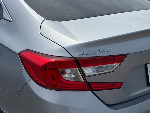 Used 2021 Honda Accord Touring image 11