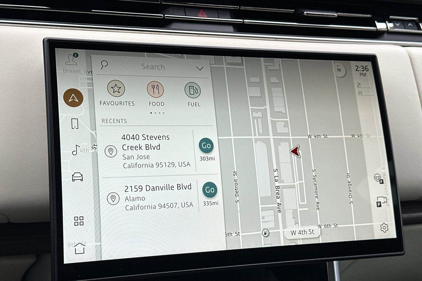 Used 2023 Land Rover Range Rover Long Wheelbase SE image 21