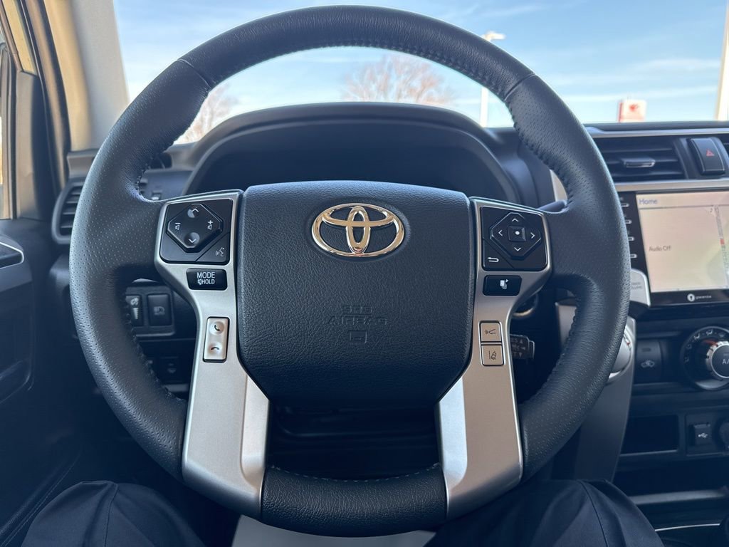 Certified 2022 Toyota 4Runner TRD Sport w/ Technology Package AWD/4WD image 11