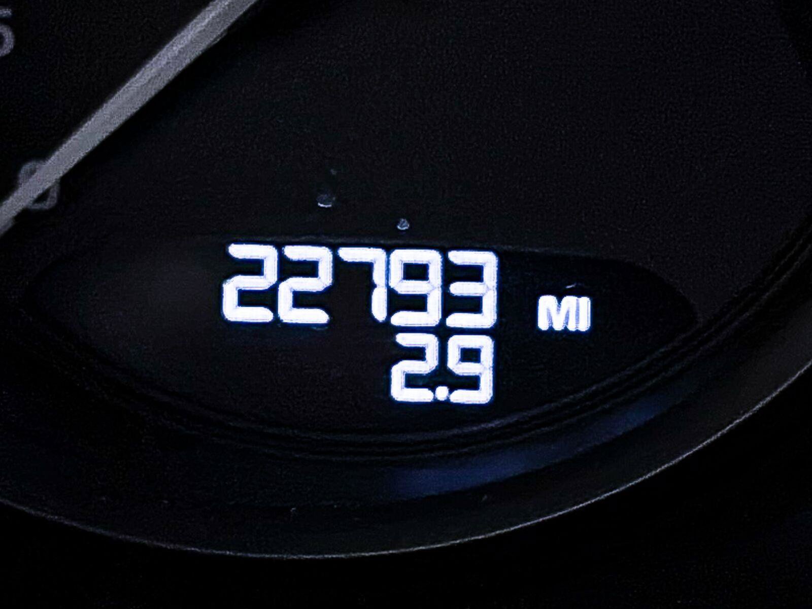 Used 2023 Porsche Macan S AWD/4WD image 42