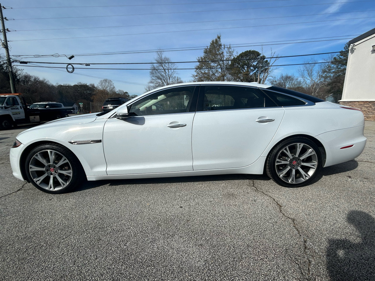 Used 2017 Jaguar XJ L Portfolio image 3