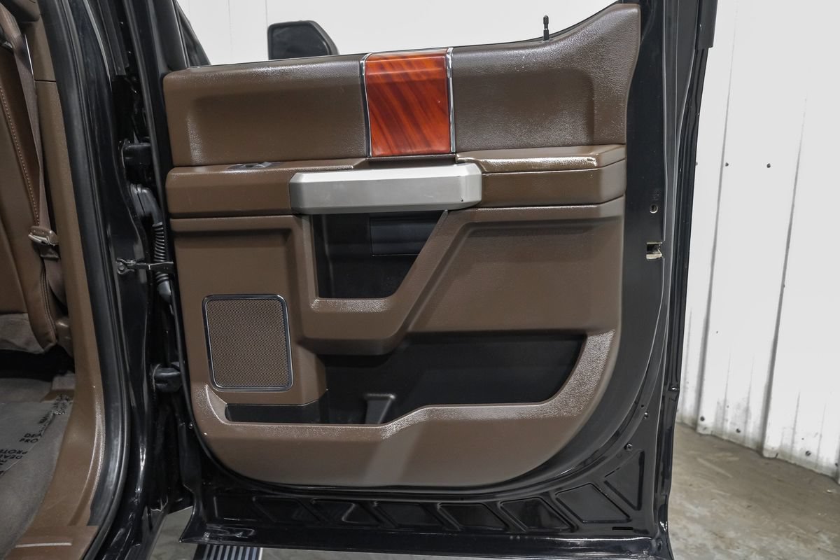 Used 2022 Ford F250 King Ranch w/ King Ranch Ultimate Package AWD/4WD image 46