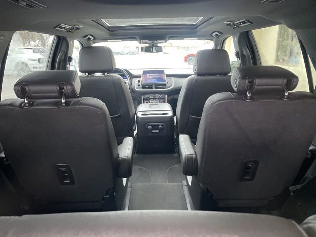 Used 2022 Chevrolet Tahoe LT w/ LT Signature Package image 21