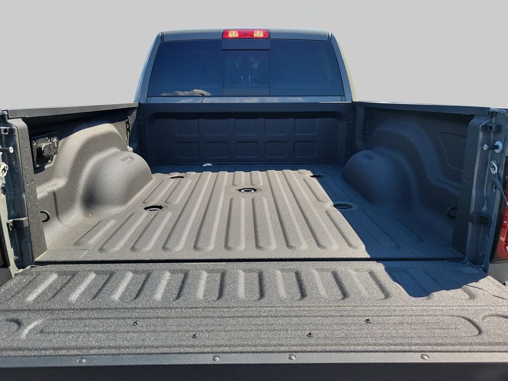 New 2026 RAM 2500 Tradesman AWD/4WD image 31
