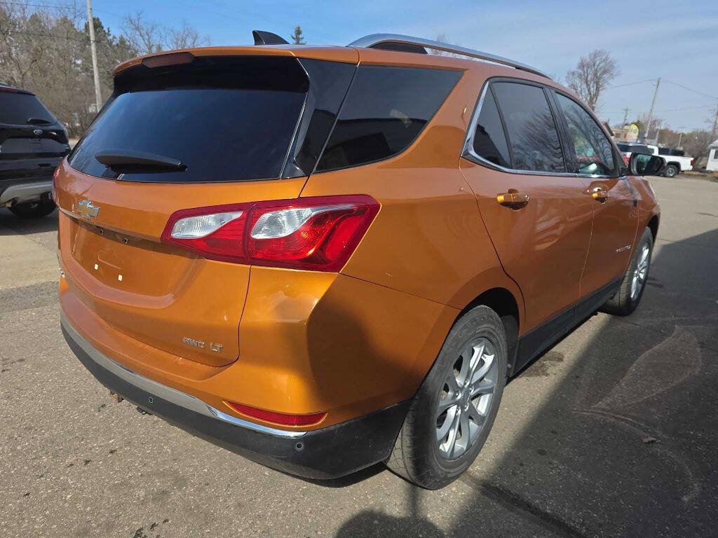 Used 2019 Chevrolet Equinox LT w/ Sun & Navigation Package image 5