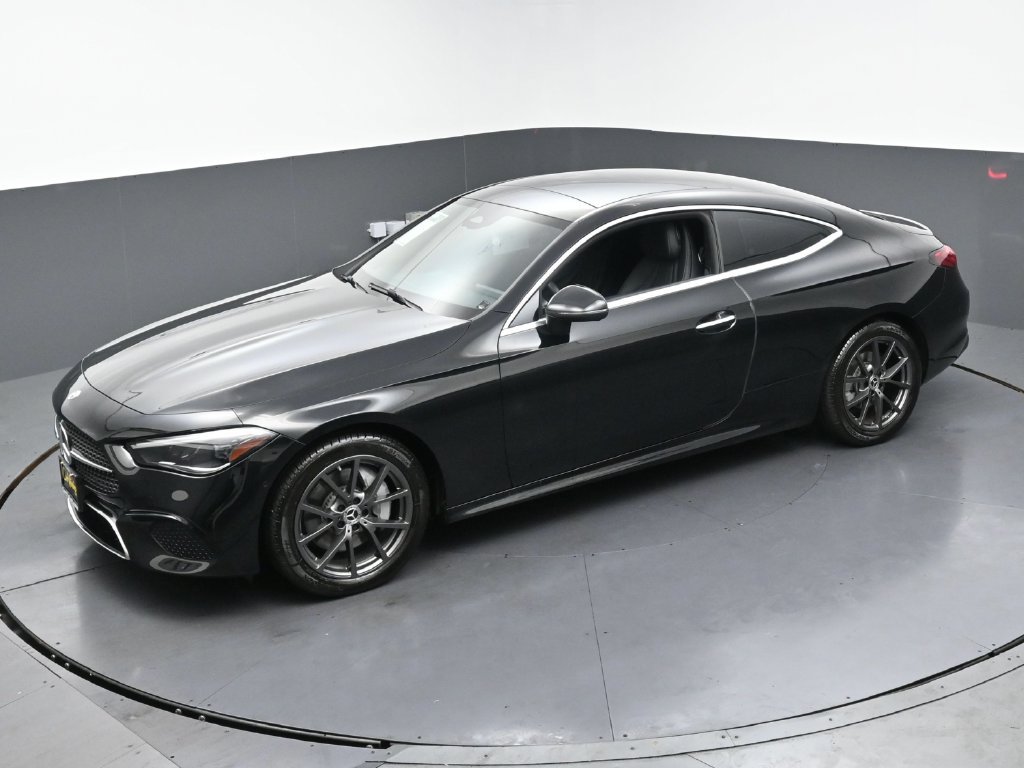 Used 2024 Mercedes-Benz CLE 300 4MATIC Coupe image 38
