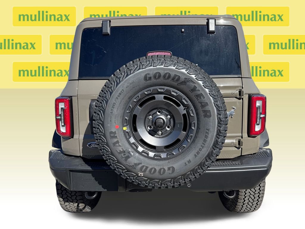 New 2025 Ford Bronco Badlands image 14