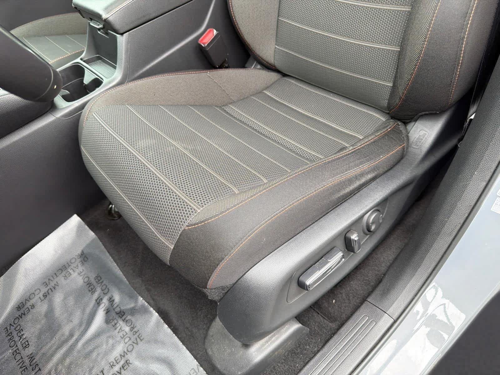 Used 2025 Honda CR-V Sport image 16