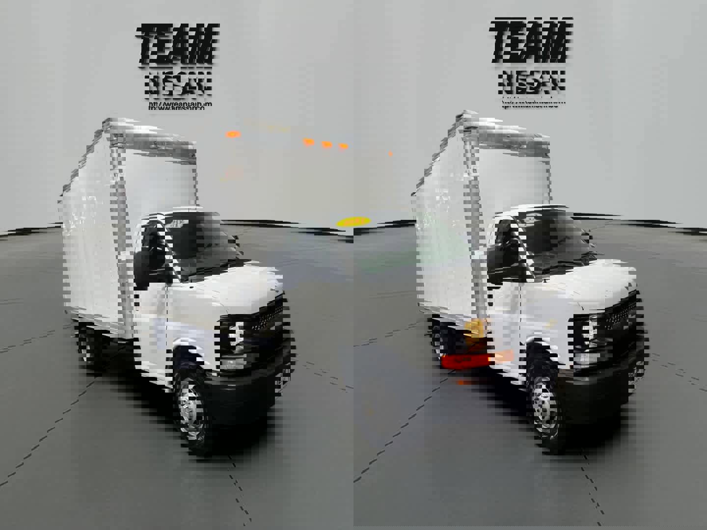 Used 2012 Chevrolet Express 3500 Extended image 1